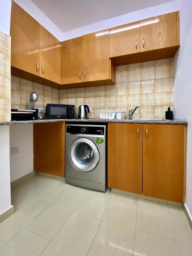 Aliki'S Holiday Apartment Limassol Exterior photo